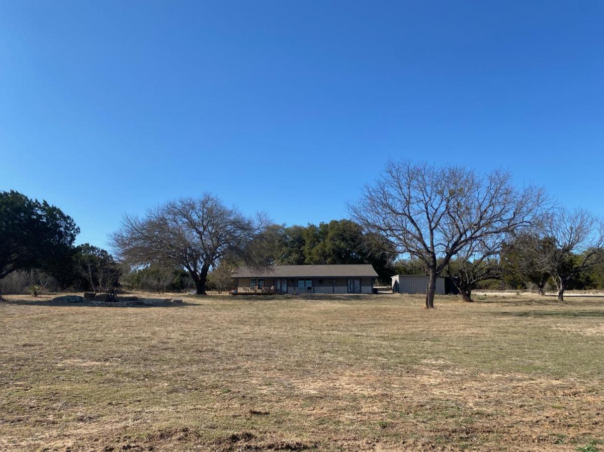 Texas Hill Country Ranch House - Great Views - Near Hidden Falls Park Smithwick エクステリア 写真